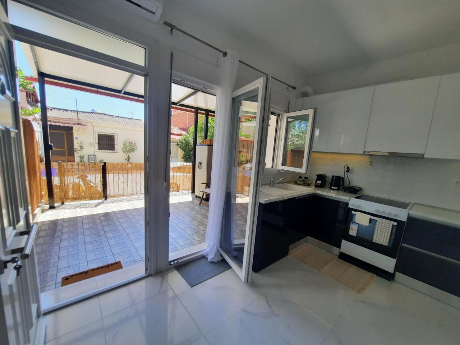 House B Diavata, Thessaloniki Apartment Exterior photo